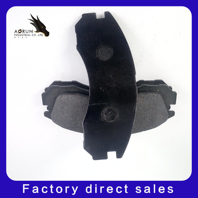 D530 ضجيج منخفض منخفض الغبار معدن سيراميك مكابح سيارات